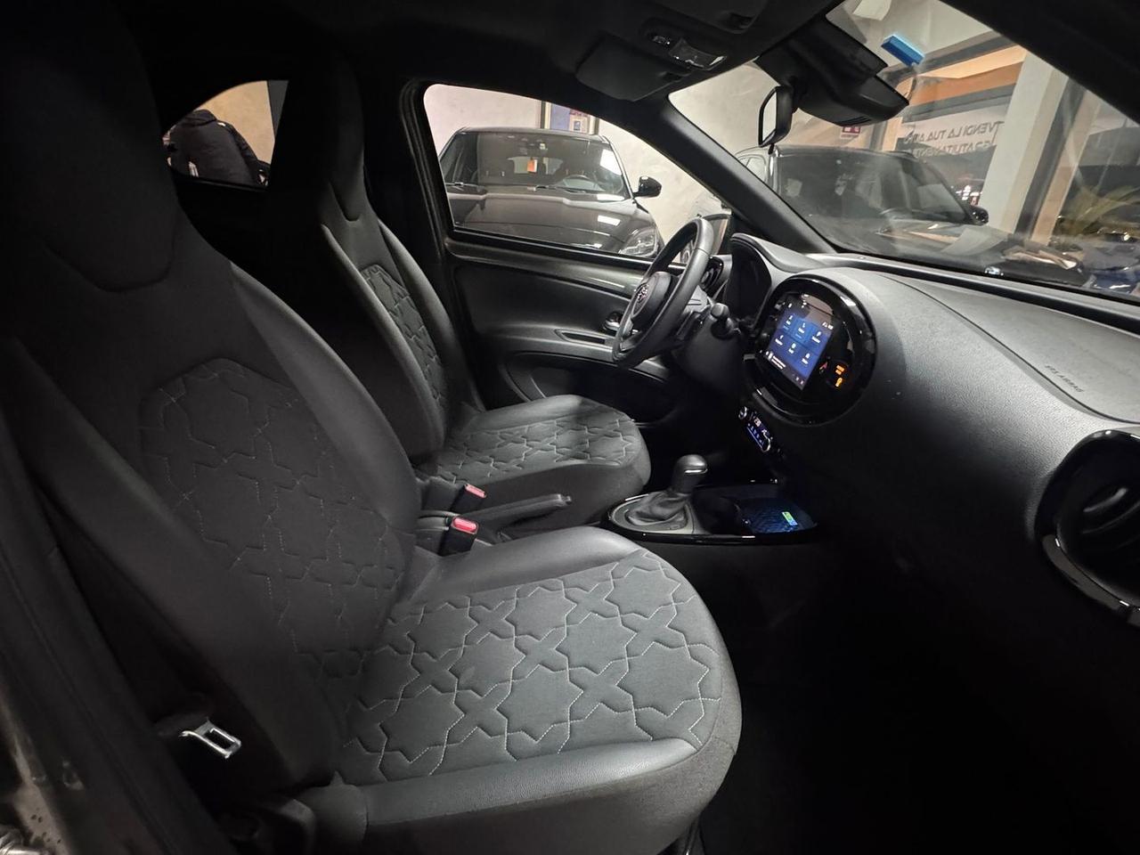 Toyota Aygo Lounge 1.0 VVT-i #9183