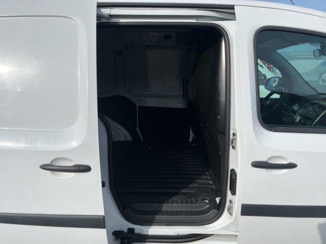 RENAULT KANGOO 1.5 DIESEL 3P