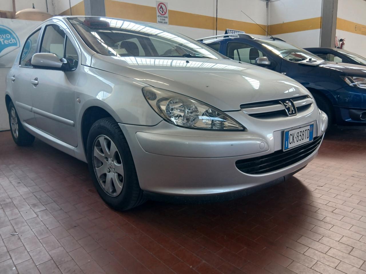 Peugeot 307 1.6 16V 5p. XSI