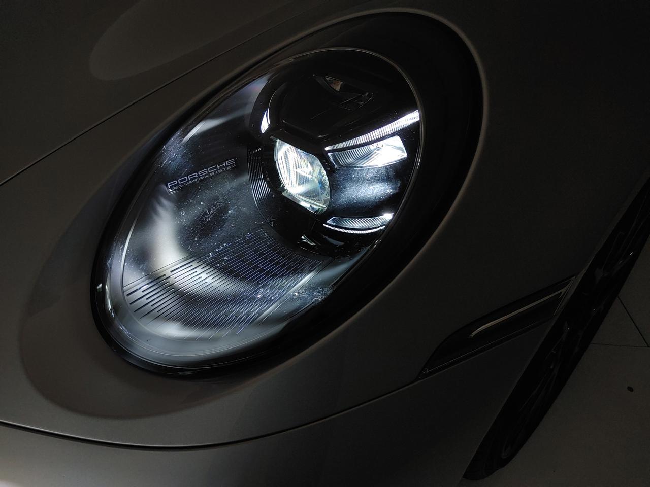PORSCHE 992 Cabrio 3.0 Carrera 4S auto ACC MATRIX C21" subentro leasing