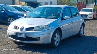 Renault Megane Mégane 1.5 dCi 5 porte Serie Speciale