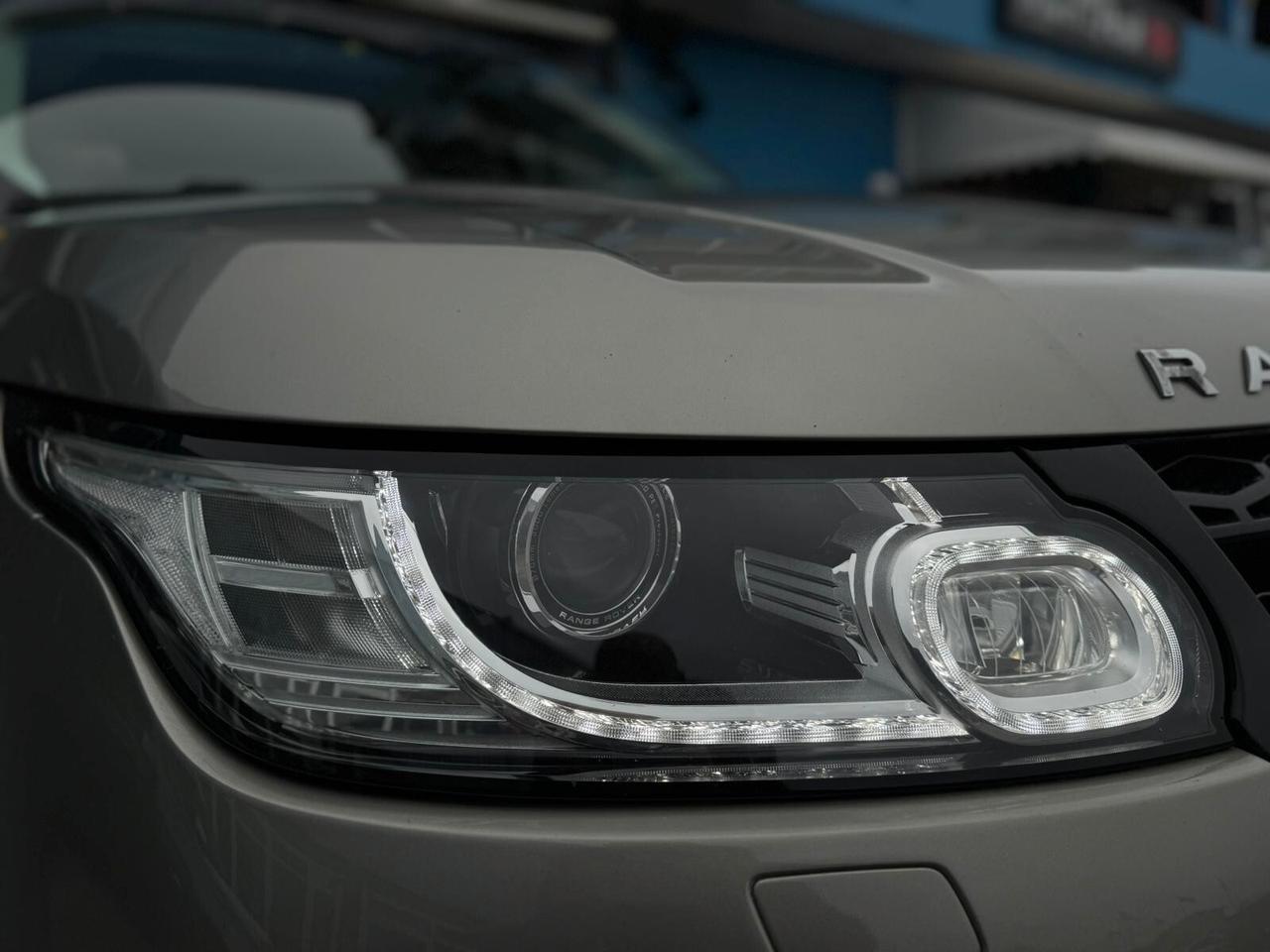 Land Rover Range Sport 3.0 TDV6 HSE Dynamic