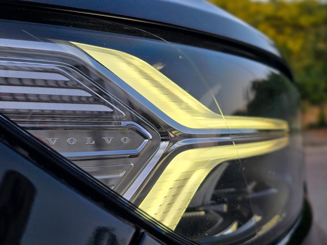 VOLVO XC40 D3 AUTOMATICA 2020 NUOVISSIMA
