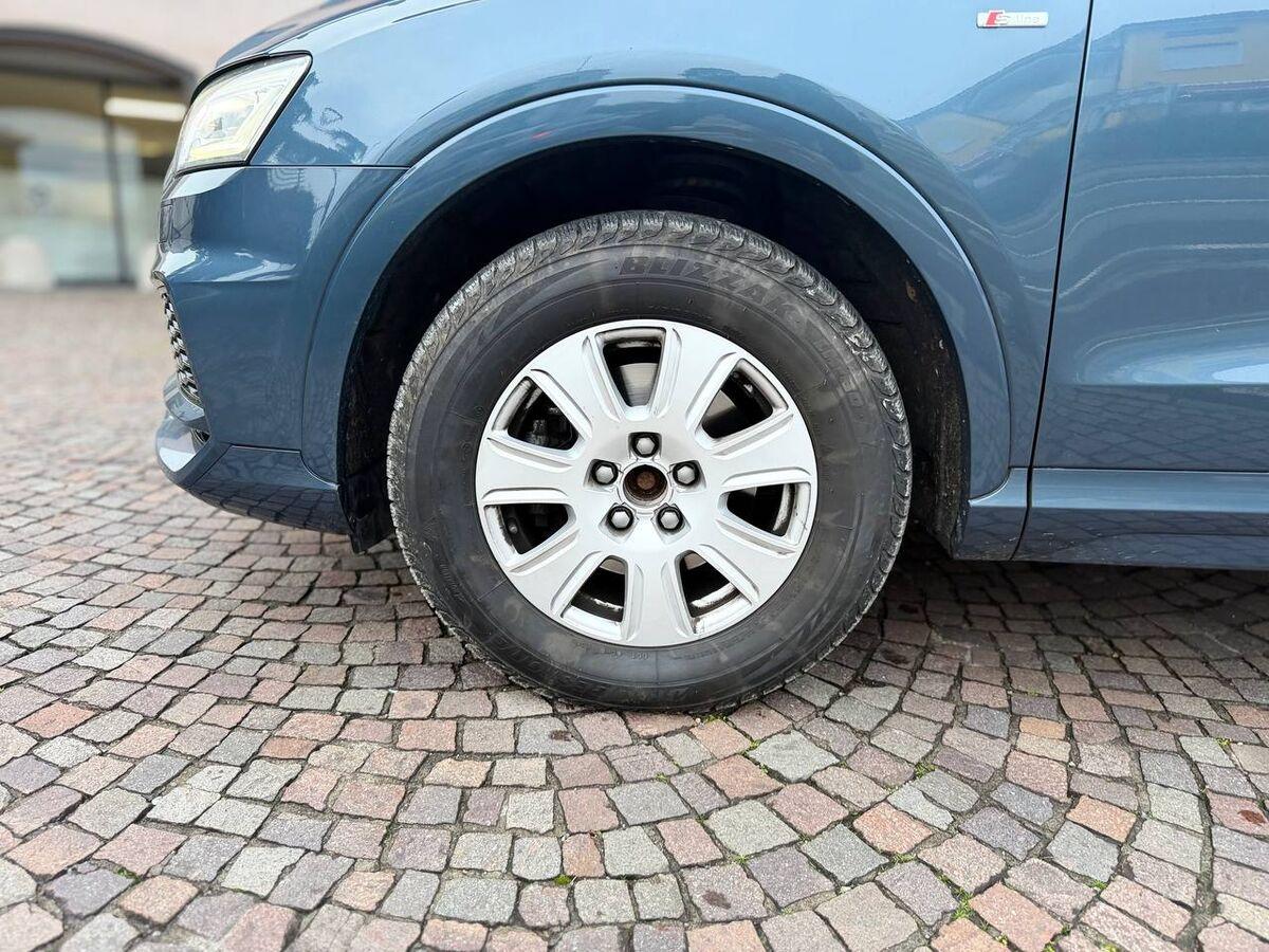 Audi Q3 1.4 tfsi cod S line edition s-tronic