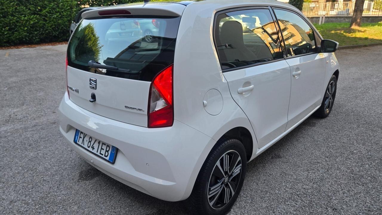 Seat Mii 1.0 68 CV 5 porte by Cosmopolitan Ecofuel