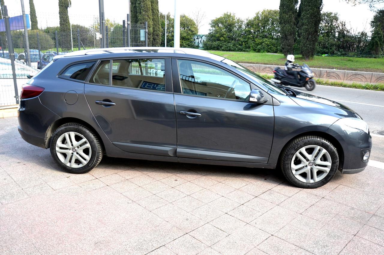 Renault Megane 1.5 DCI 110CV SW **NAVI-PDC-TEL-CRUISE-TELEC**