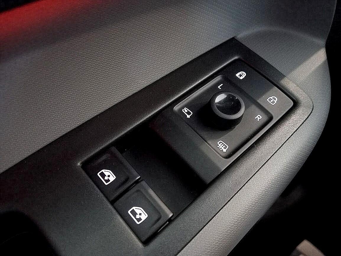 Volkswagen ID.Buzz ID. Buzz 77 kWh Pro+ PREZZO PIU' IVA AUTOCARRO 5POSTI N1