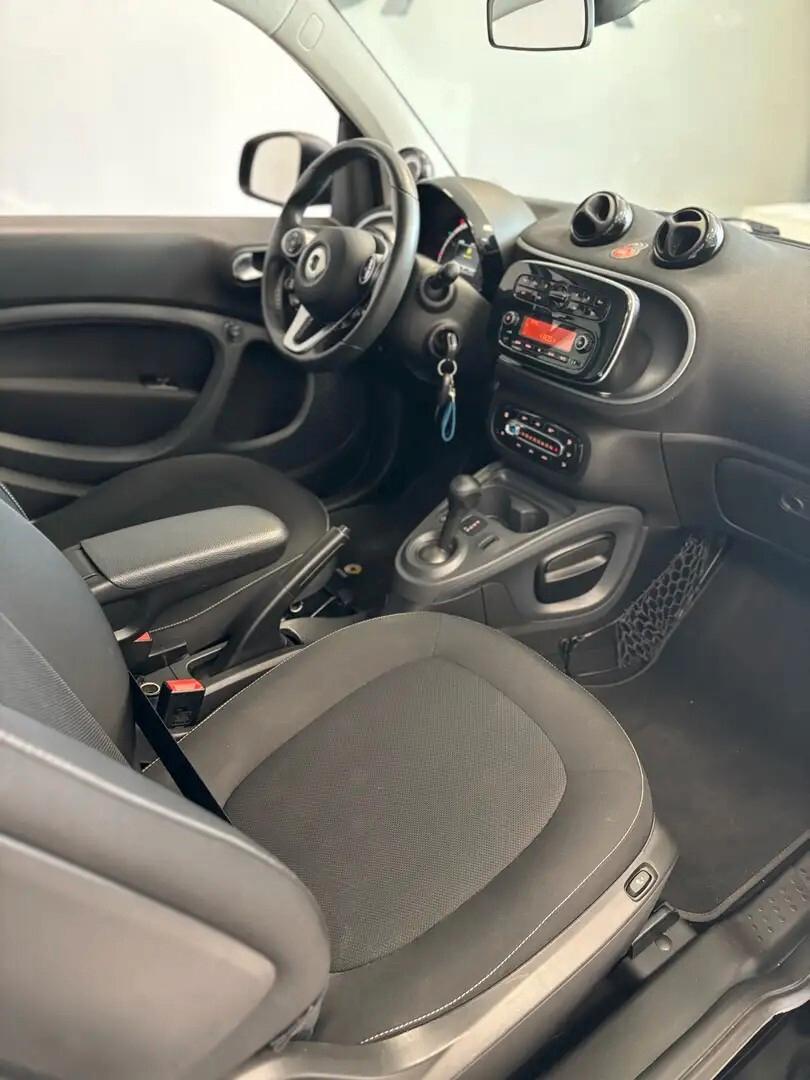 Smart ForTwo 70 1.0 Passion~UniPro~Km e Tagliandi Certificati~Promo Finanziamento~Pronta Consegna