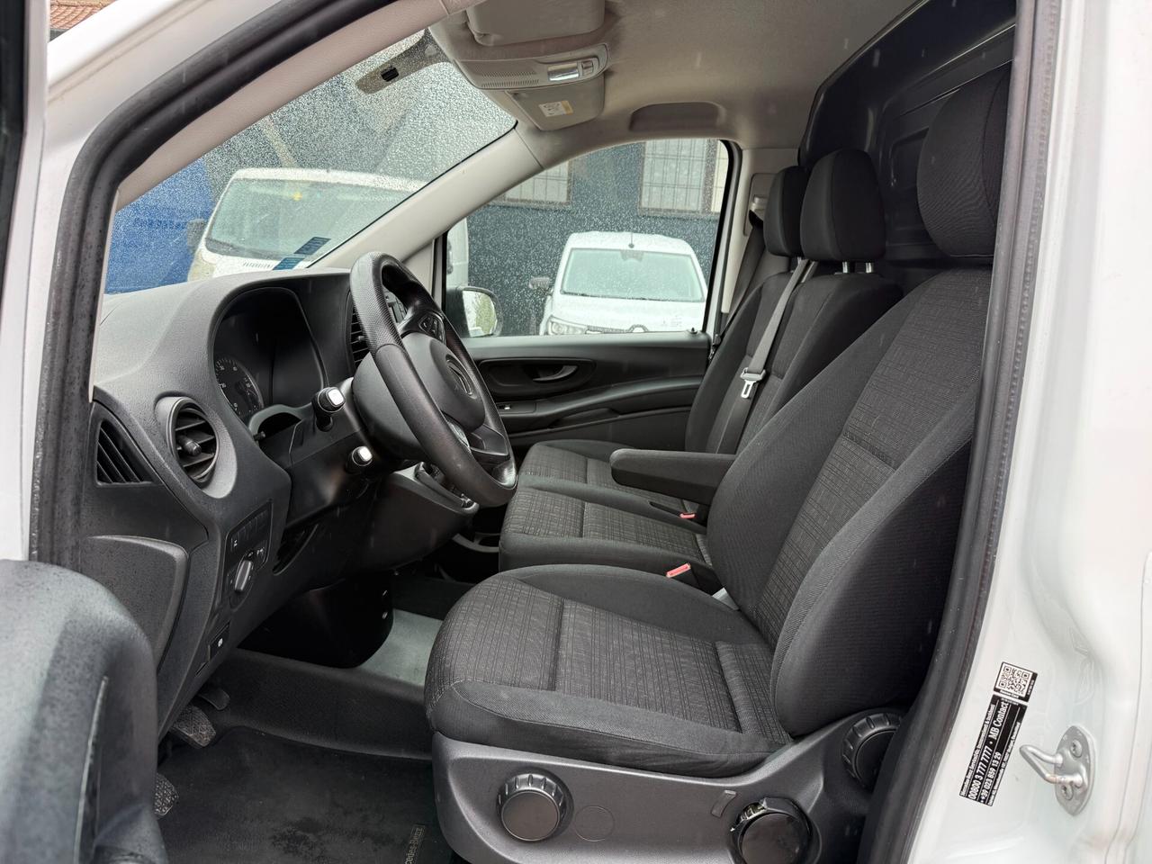 Mercedes-benz Vito 111 CDI 116 CV Furgone Compact