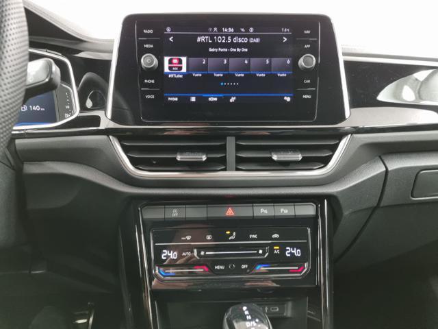 VOLKSWAGEN T-Roc 1.5 TSI ACT DSG R-Line