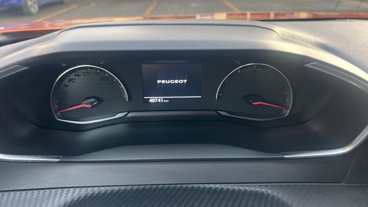 Peugeot 2008 PureTech 100 S&S Active