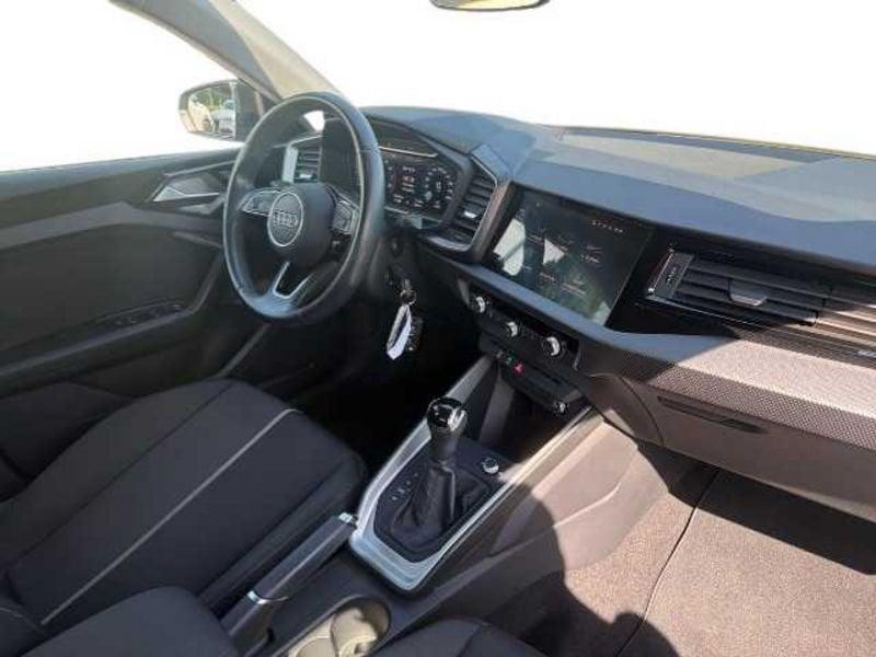 Audi A1 II 2019 Sportback 30 1.0 tfsi Admired 110cv s-tronic