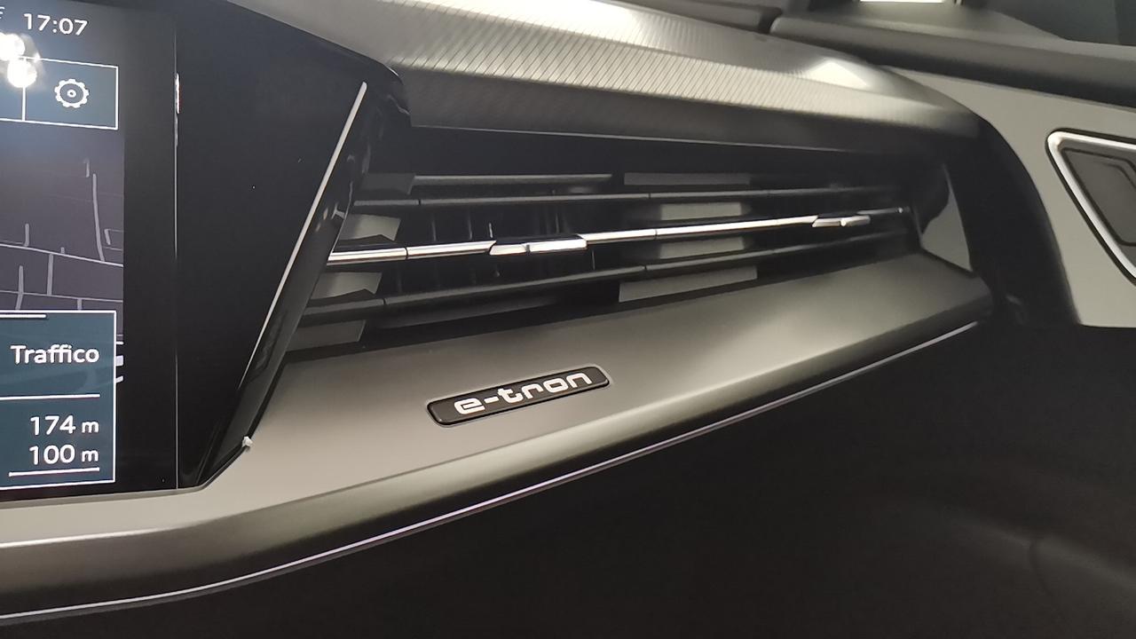 AUDI Q4 Sportback e-tron - Q4 Sportback e-tron 50 S line edition quattro