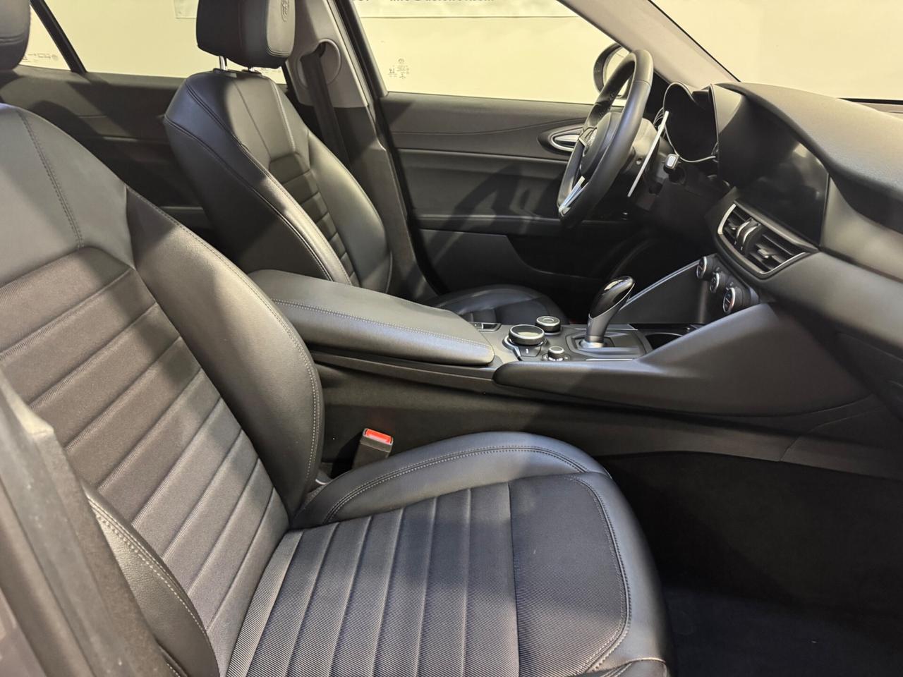 Alfa Romeo Giulia 2.2 Turbodiesel 190 CV AT8 Executive