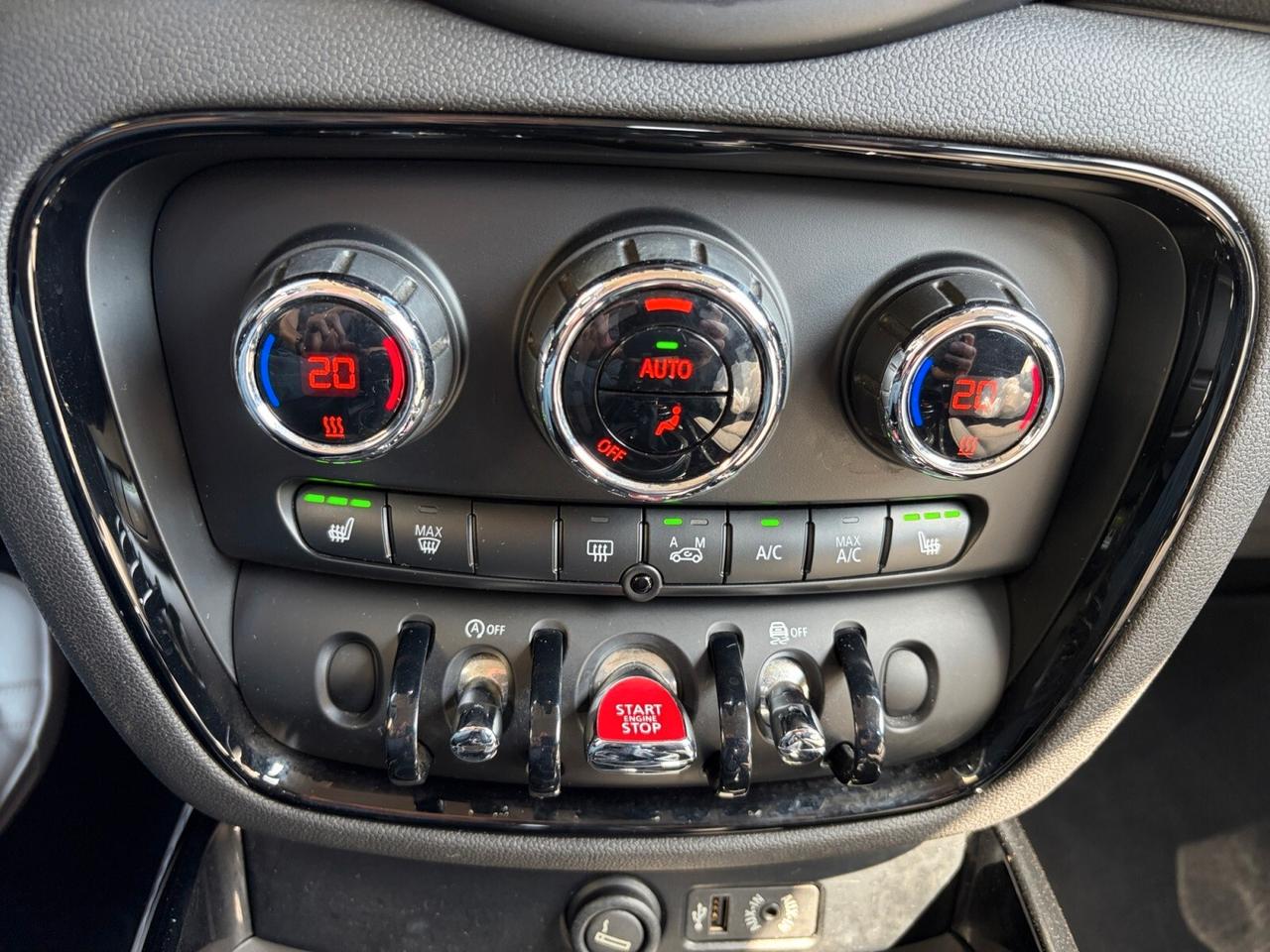 Mini One D Clubman 1.5 Business Automatica