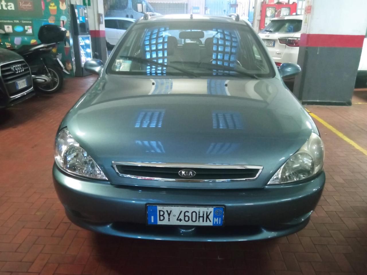 Kia Rio 1.5i 16V cat 5 porte LS Top