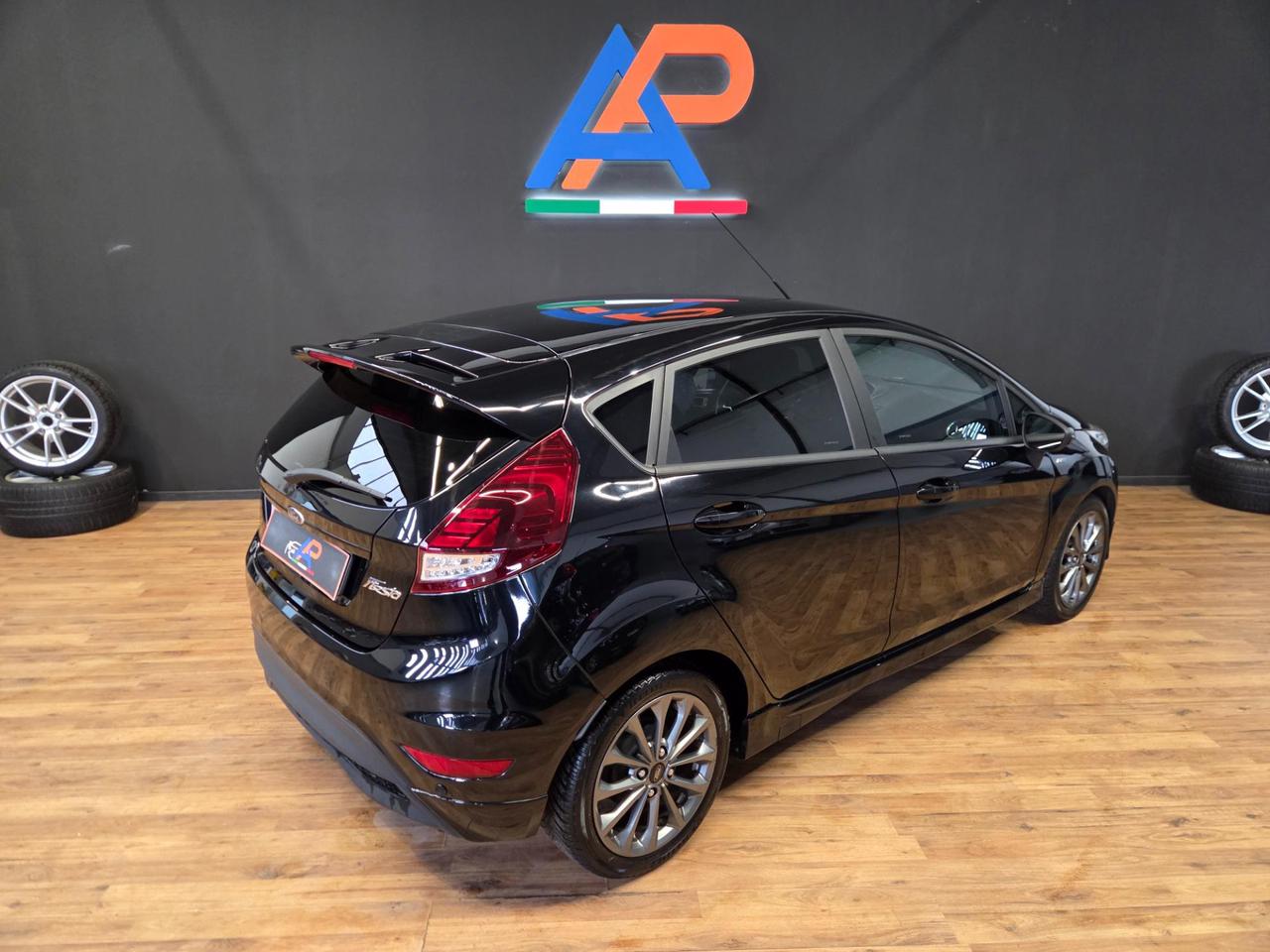 Ford Fiesta 5 Porte Fiesta 5p 1.5 tdci ST-line 75cv