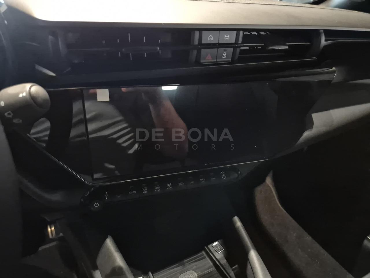 Alfa Romeo Junior 1.2 ibrida speciale 145cv edct6