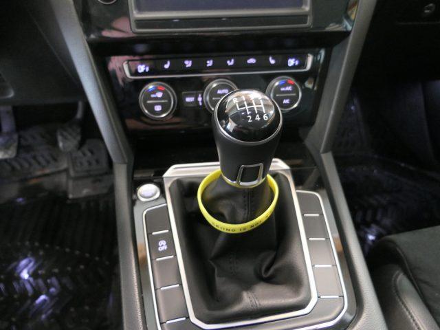 VOLKSWAGEN Passat Variant 2.0 TDI Highline BlueMotion Technology