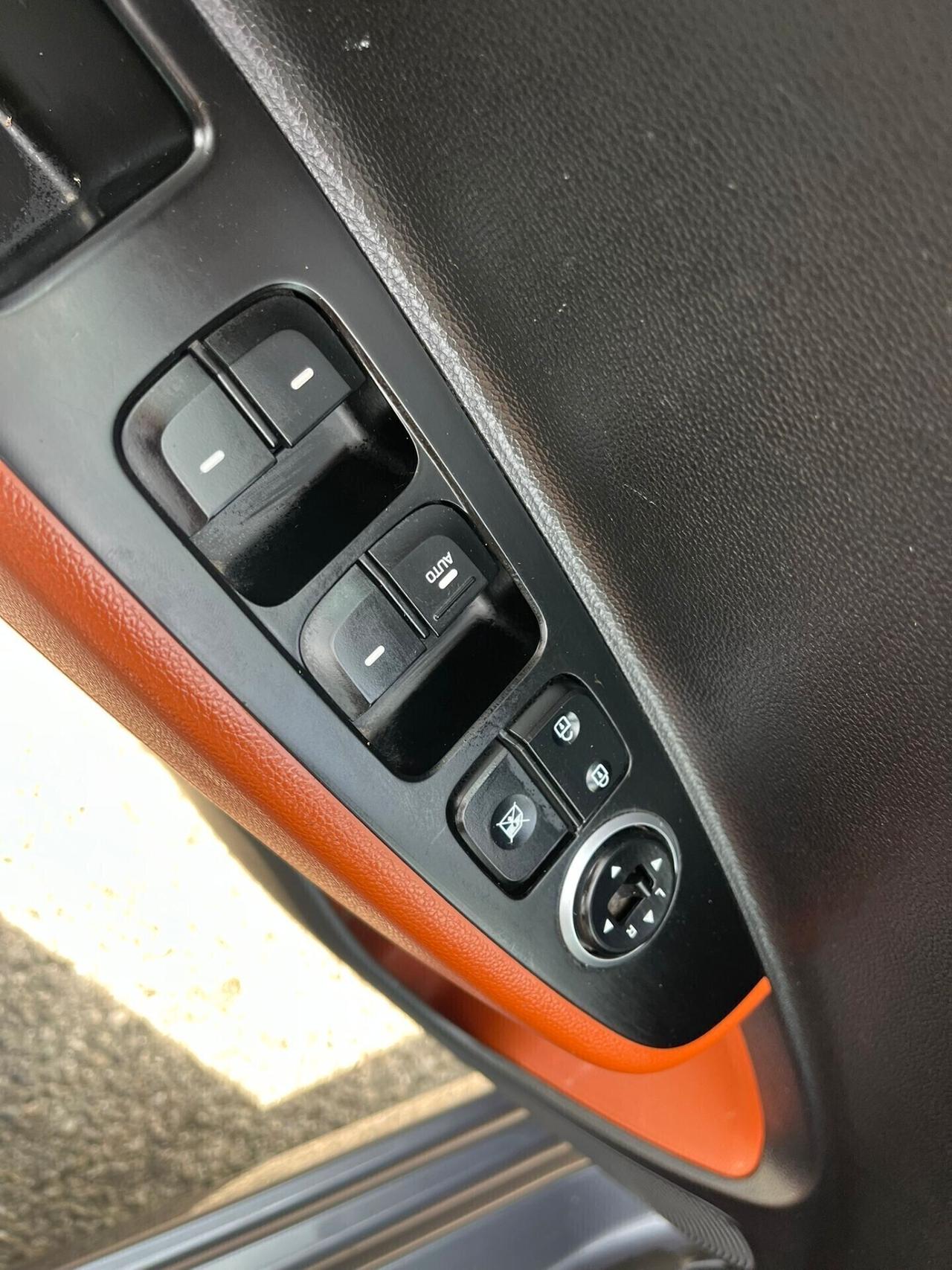 Hyundai I 10 1.0 SPECIAL X NEOPATENTATI