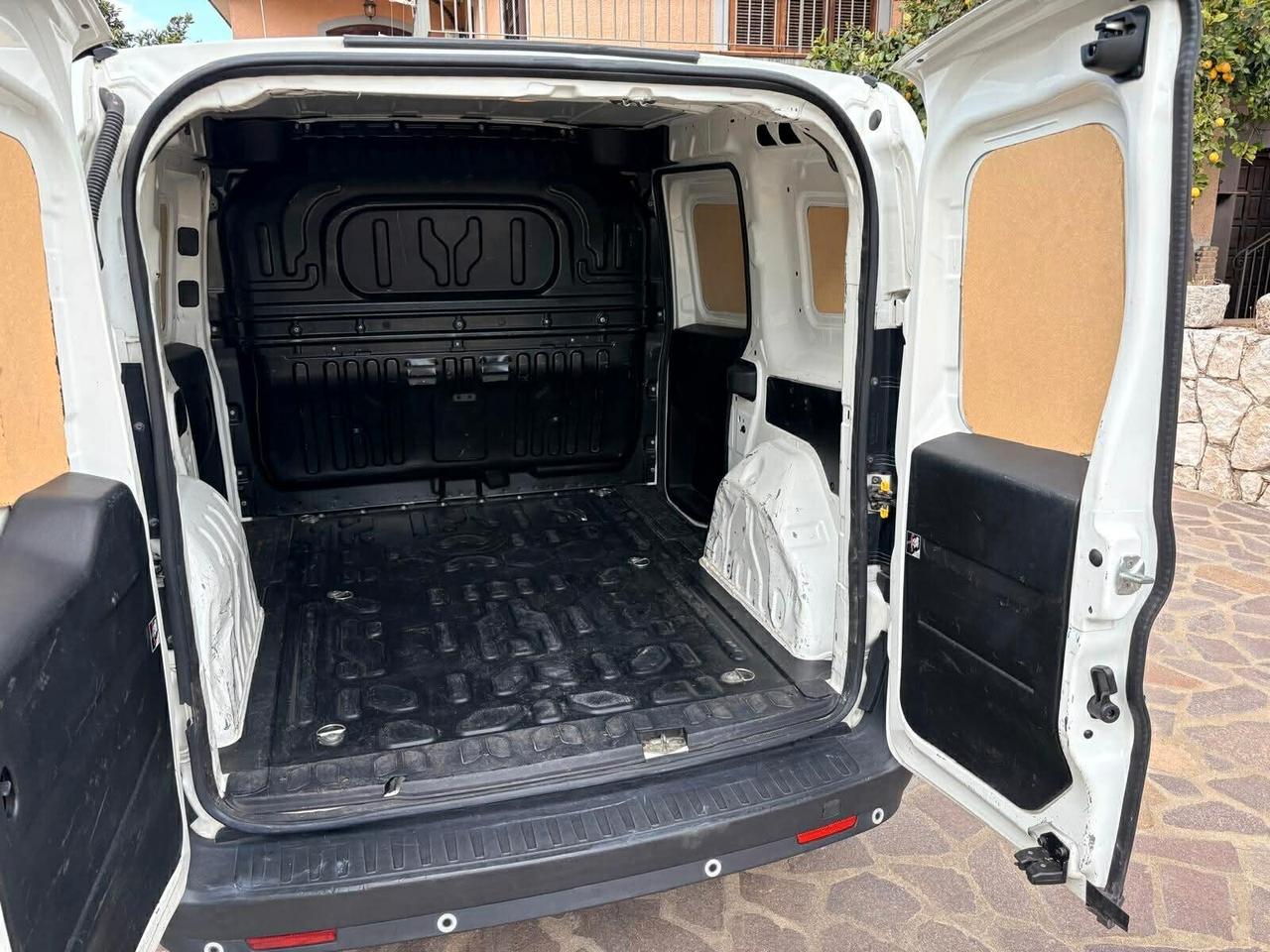Fiat Doblo Doblò 1.6 MJT 120CV PC-TN Cargo Lamierato SX 3 Posti