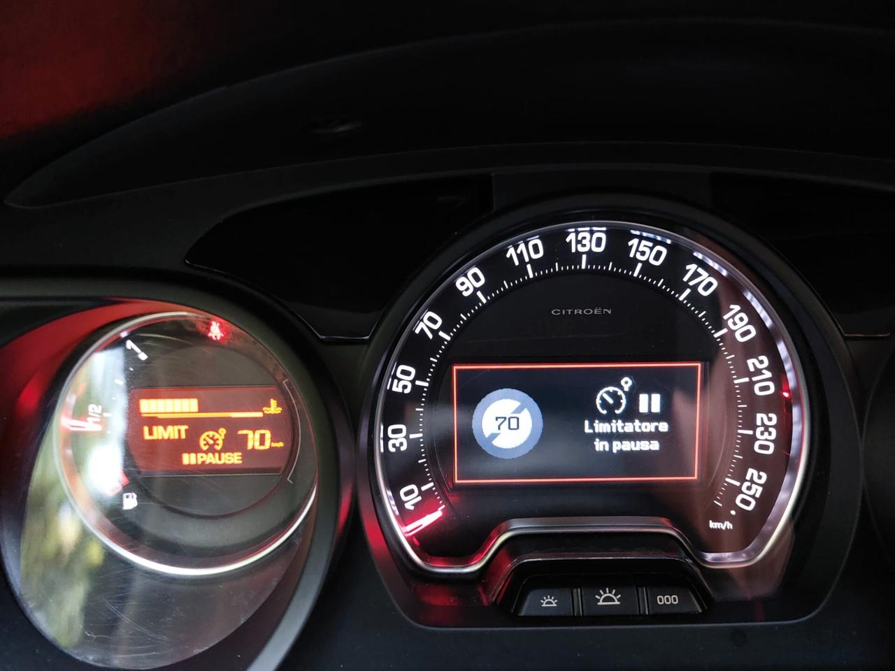 Citroen C5 Tourer 2.0 bluehdi Executive hydractive 150cv Garanzia 12 Mesi