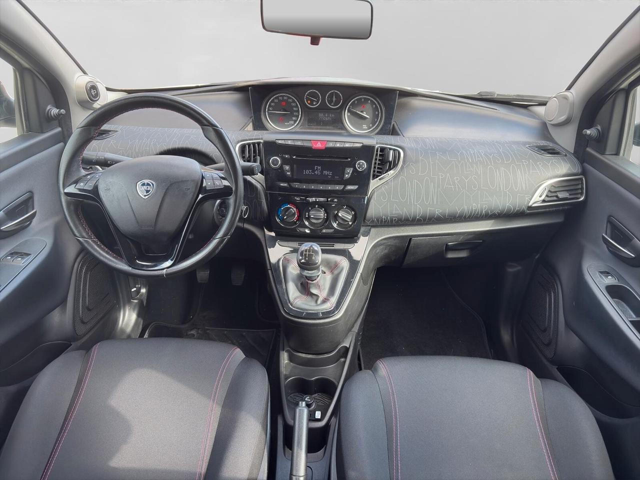 Lancia Ypsilon 1.2 69cv GPL Elefantino Rosa