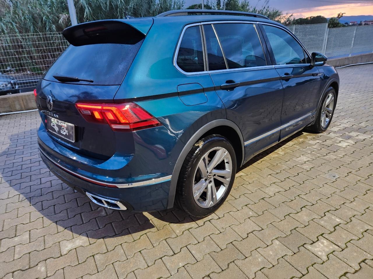 Volkswagen Tiguan RLINE