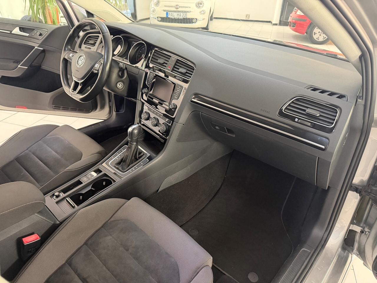 Volkswagen Golf 1.4 TSI DSG 5p.*TETTO*NAVI*SENSORI Highline BlueMotion Technology