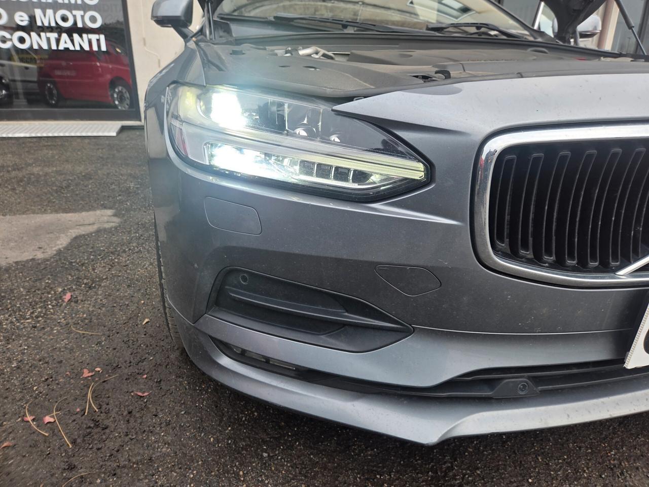 Volvo V90 D4 Inscription