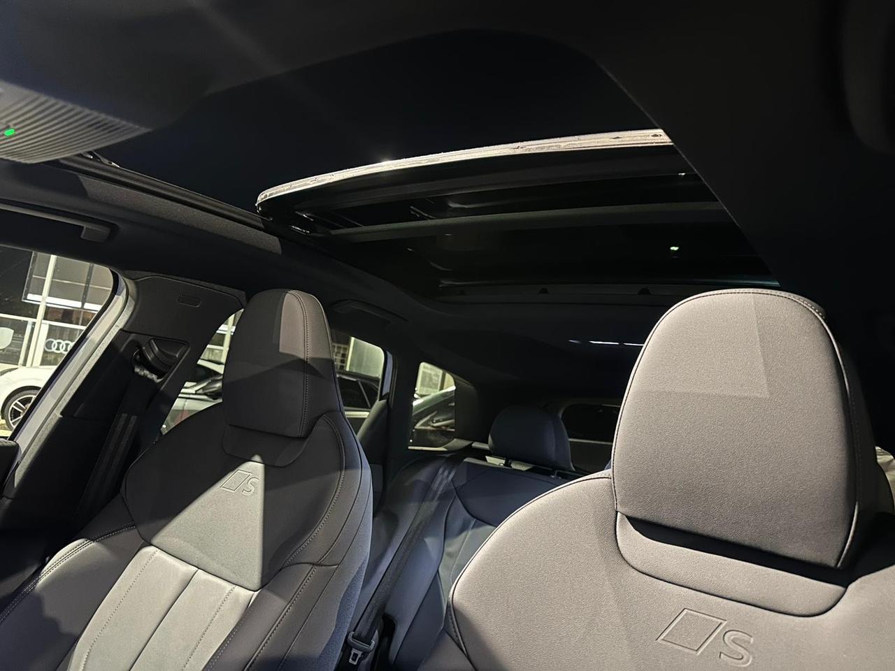 Audi Q3 35 TDI S-Line IVA ESPOSTA