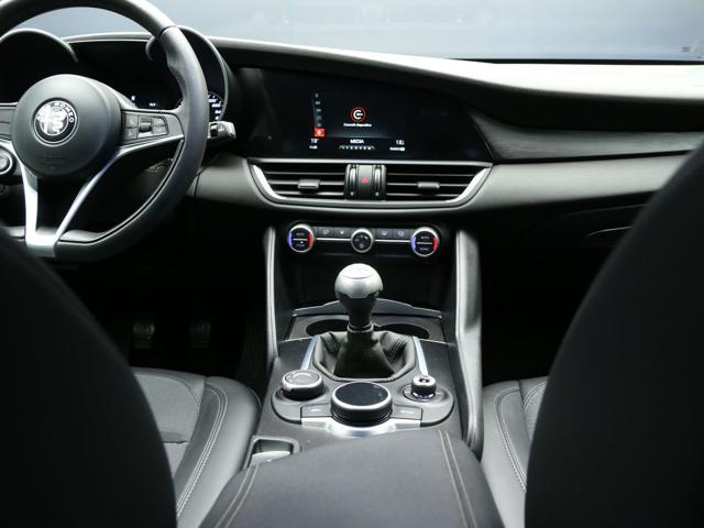 ALFA ROMEO Giulia 2.2 Turbodiesel 150 CV Super SOLO PER RIVENDITORI