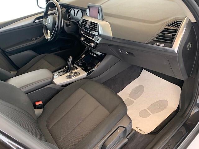 BMW X3 xdrive20d Business Advantage 190cv auto