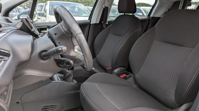 PEUGEOT 208 1.2cc 82cv