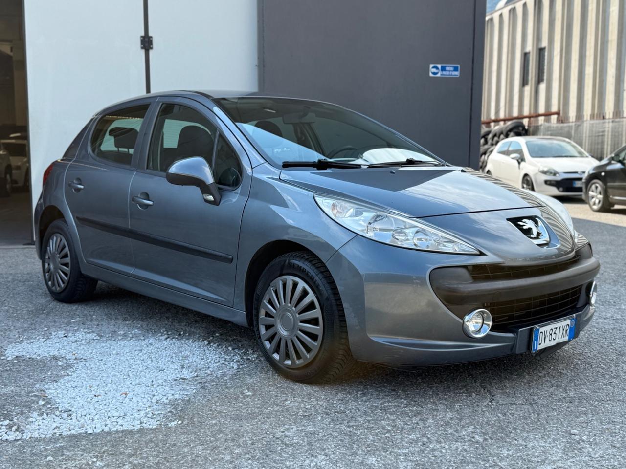 Peugeot 207 1.4 VTi 95CV 5p. XS