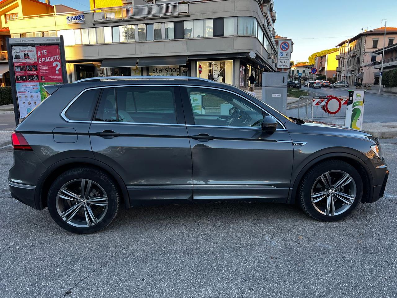 Volkswagen Tiguan Sport 1 #50918