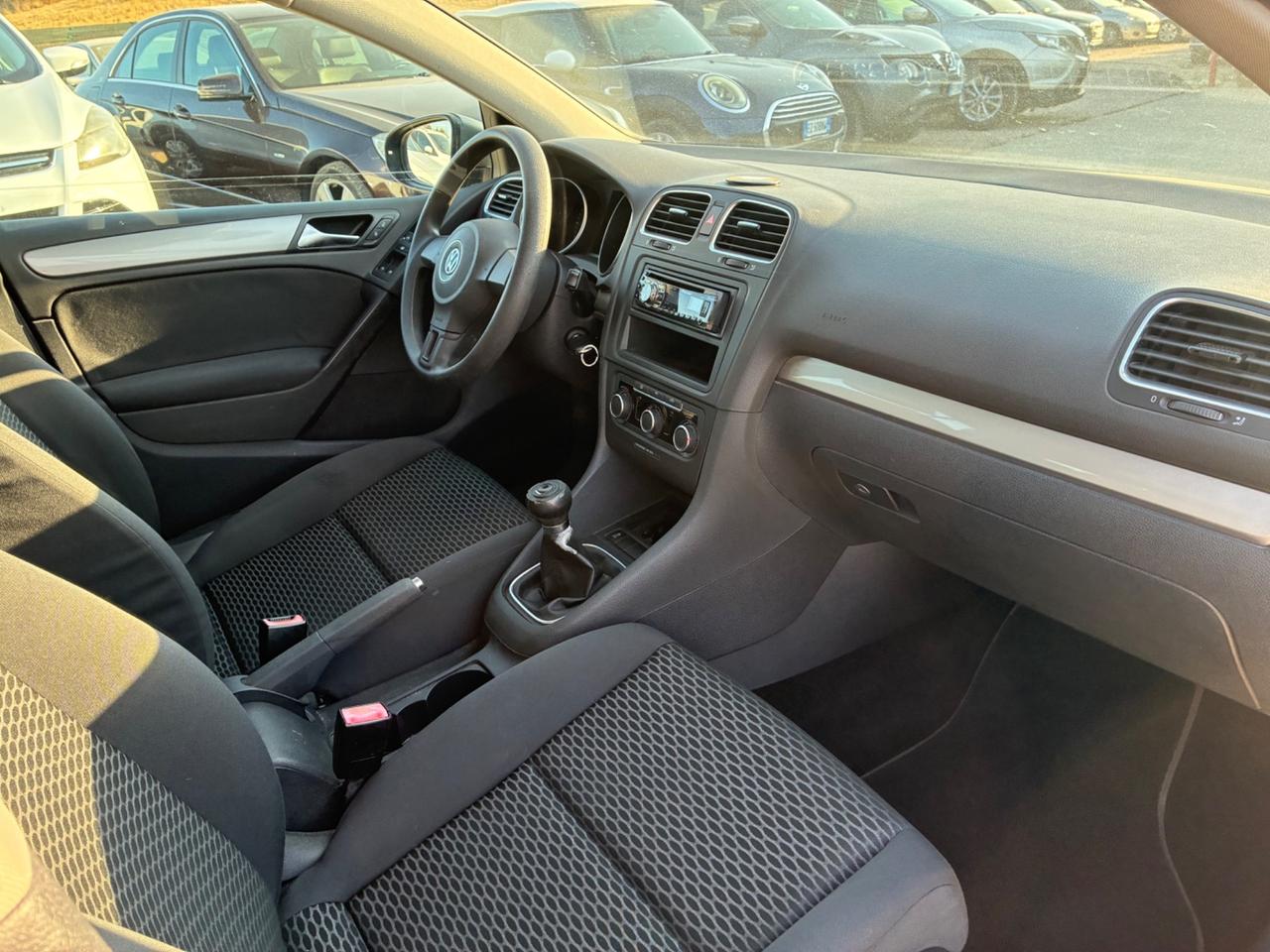 Volkswagen Golf 1.6 TDI DPF 3p. Highline