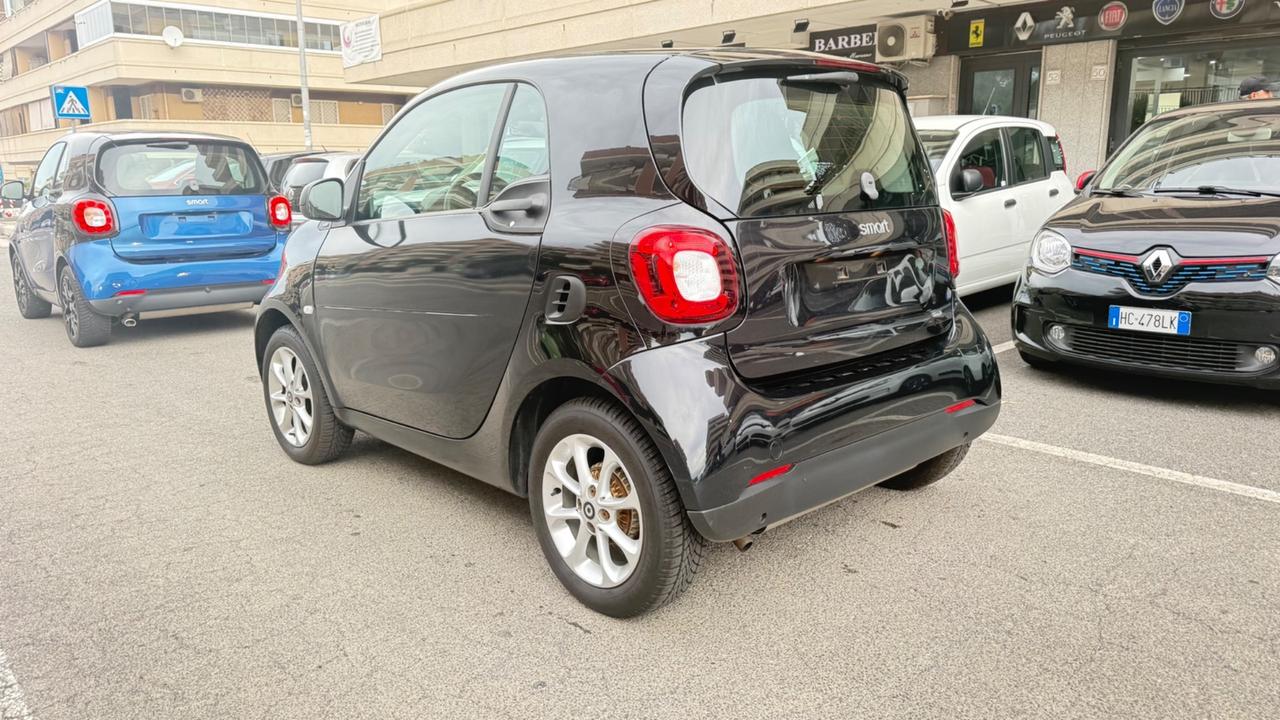 Smart ForTwo 70 1.0 Passion LED PDC BLUETOOTH CERCHI 15