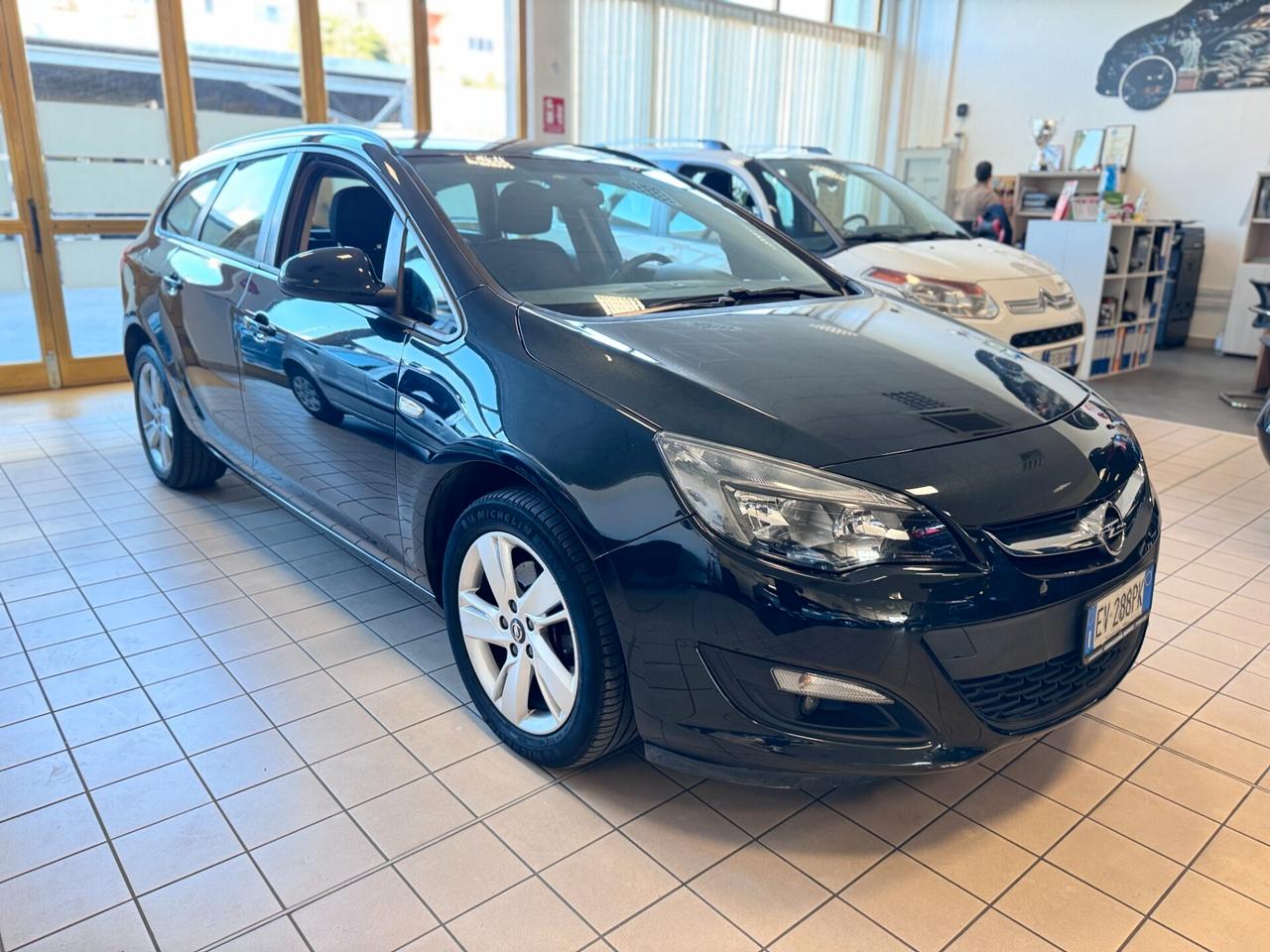 Opel Astra 1.7 CDTI 110CV Sports Tourer Cosmo