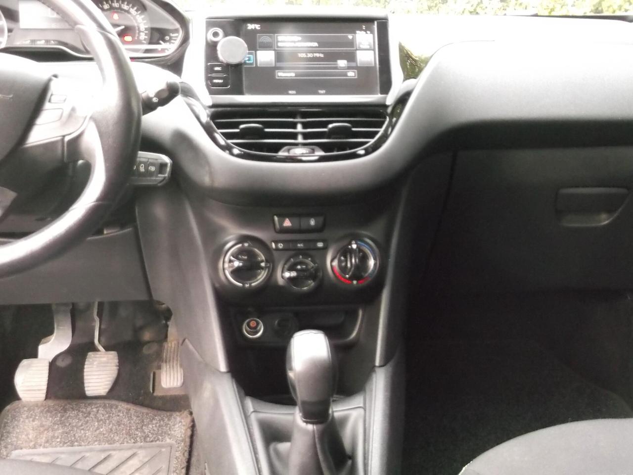 Peugeot 208 BlueHDi 1.6 Hdi Allure 2015