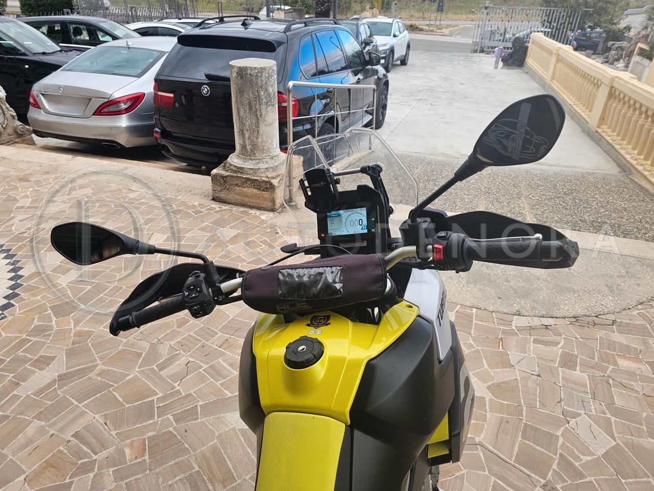 APRILIA TUAREG 660 #LED#NAVI#BORSE LATERALI#BAULETTO