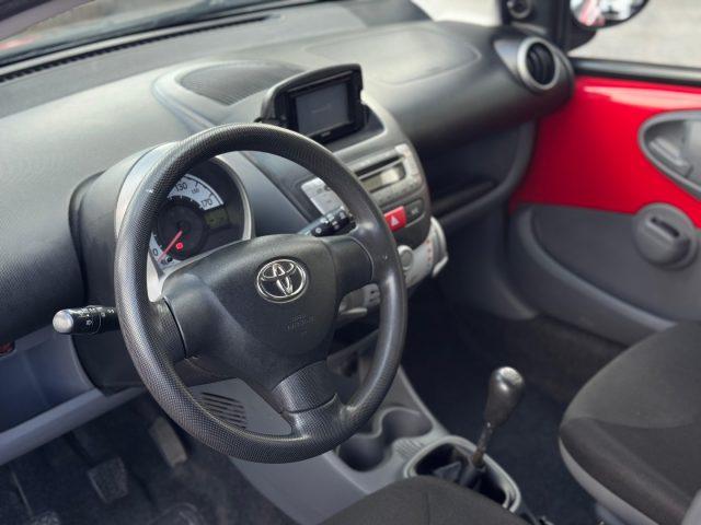 TOYOTA Aygo 1.0 12V VVT-i 5 porte Deep Ocean Connect *EURO 5*