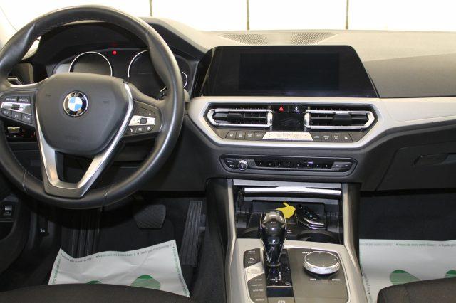 BMW 318 d Touring Sport Automatica