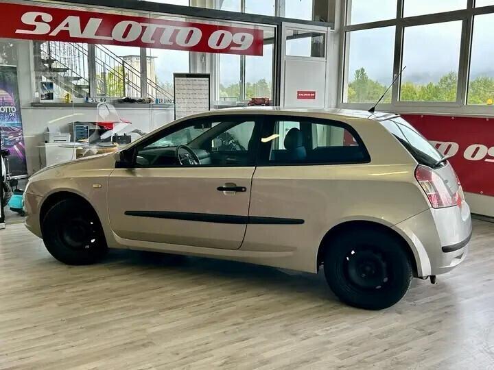 FIAT STILO 3p 1.2 16v Active ***GARANZIA***