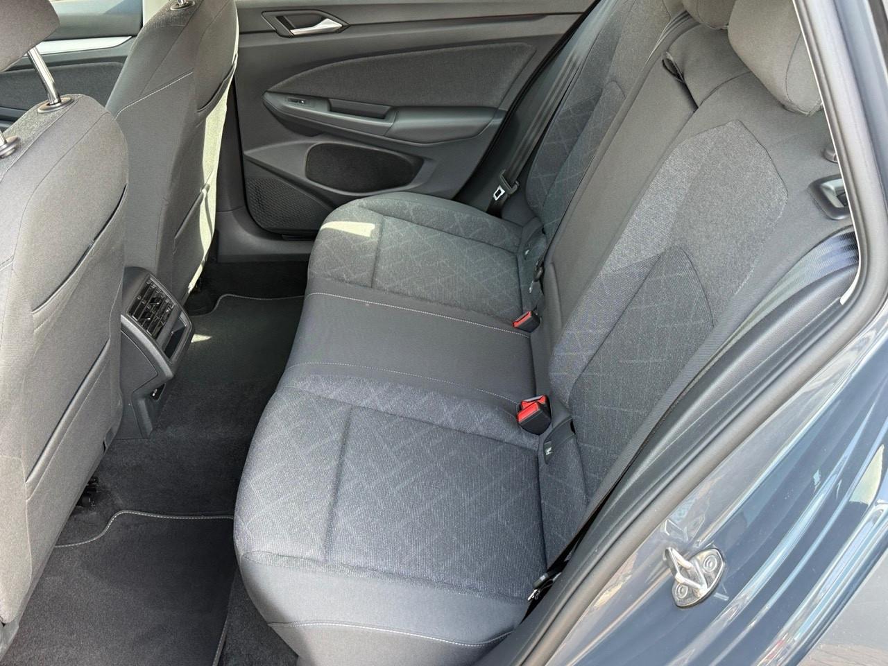 VW Golf 2.0 TDI DSG Life/TG UFFICIALI/UNIPRO