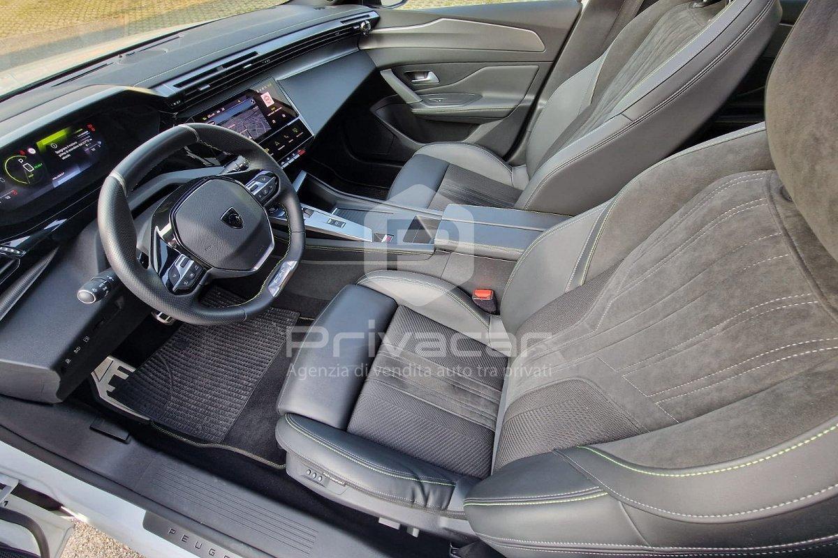 PEUGEOT 308 Plug-in Hybrid 225 e-EAT8 GT Pack