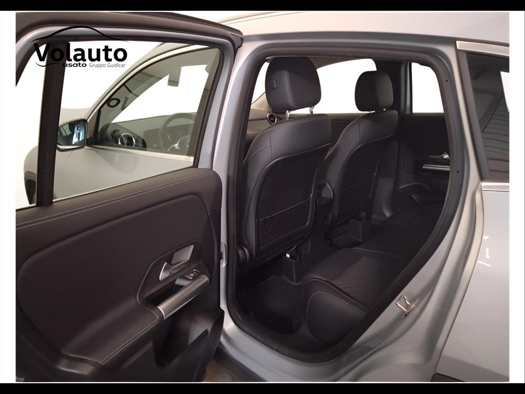 Mercedes-Benz GLA-H247 2023 - GLA 180 d Progressive Advanced auto