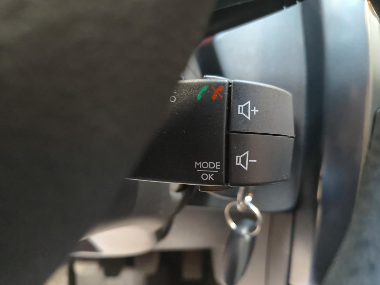 Dacia Duster 1.6 110CV 4x4 Gancio traino solo 99.000 km