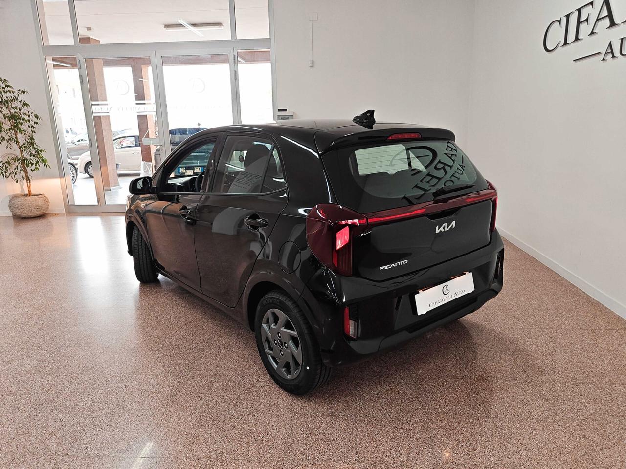 Kia Picanto 1.0 12V 5 porte Urban