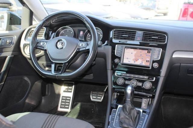 Volkswagen Golf 2.0 tdi Sport Edition 150cv 5p dsg CON Navigatore